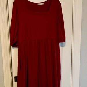 Burgundy Midi Dress with Scoop Neck w POCKETS